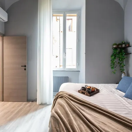 The Rent - Modern One-bedroom In Trastevere Daire *